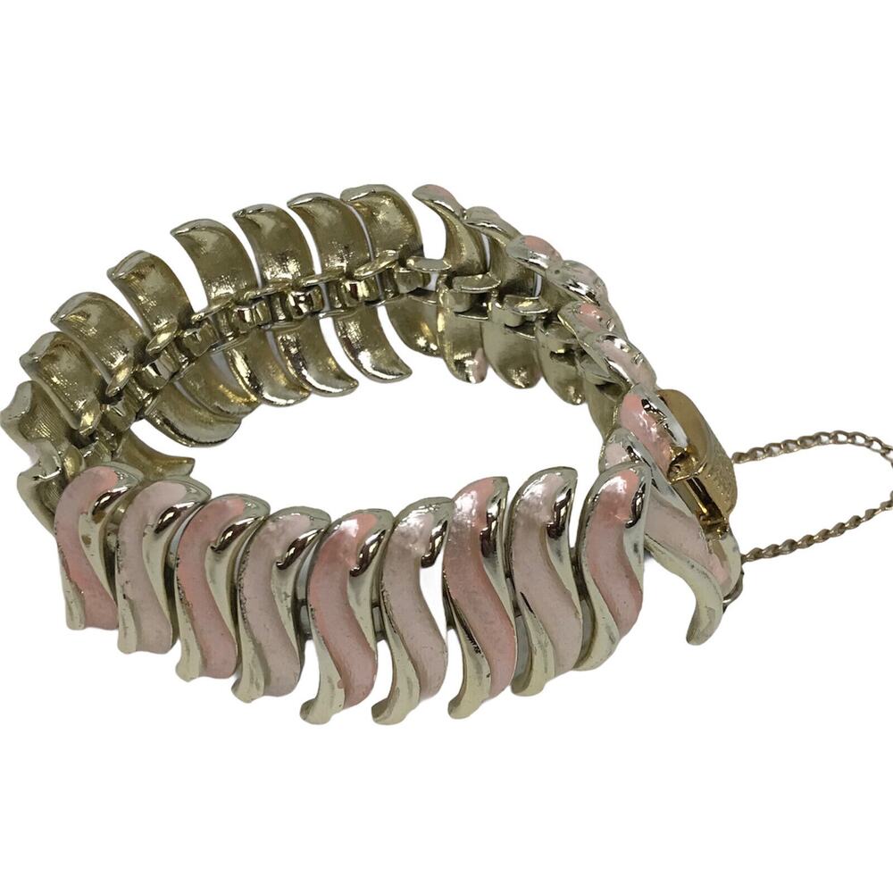 Vintage Signed Coro 7" Bracelet Clasp with Pink Enameled‎ Swirl "S" Shaped